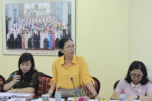 Bản photocopy màu cũng được chứng thực