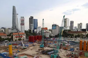 TP.HCM sẽ rất thận trọng khi tăng phí