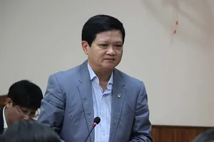 Đà Nẵng mổ xẻ chuyện DN núp sau chính quyền