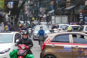 Đằng sau con đường ‘đắt không tưởng’ ở Hà Nội