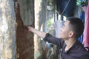 Chung cư, nhà tập thể rệu rã