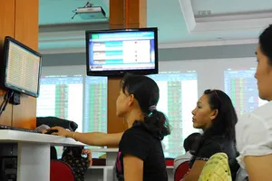 Chứng khoán Việt trỗi dậy ngoạn mục