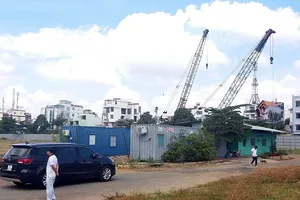 Lệnh tòa làm dự án trăm triệu USD chới với