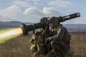 Nga tố Ukraine đang sở hữu vũ khí sát thương Mỹ