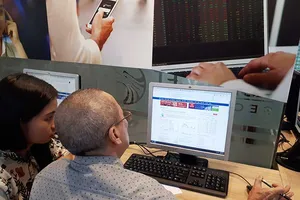 Khi sàn chứng khoán TP.HCM tê liệt