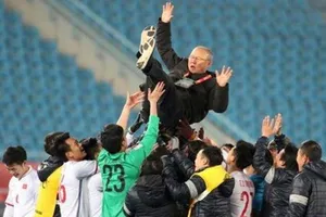 Khi Chi Pu và HLV Park Hang-seo vào đề văn