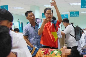 U-23 Việt Nam làm vơi nỗi đau bệnh nhân cấp cứu