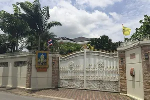 Bà Yingluck khiếu kiện vụ tư dinh bị bán đấu giá