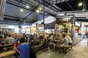 Sài Gòn ‘tả pí lù’