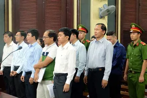 LS đề nghị tòa không cho báo chí tác nghiệp được không?