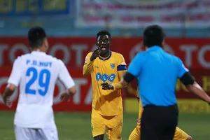 Thanh Hóa chống lại nhà bầu Hiển!