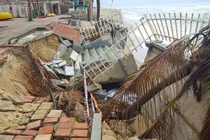 Lấn vịnh Đà Nẵng: Phải hết sức cân nhắc!