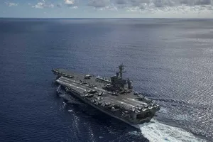 USS Carl Vinson - nước cờ chiến lược của Mỹ