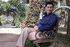 Rời biên chế vẫn sống tốt