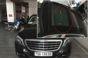 Gay cấn chuyện bảo trì kính ô tô siêu sang Mercedes