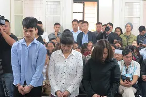 Chủ quán karaoke cháy làm 13 người chết bị 9 năm tù