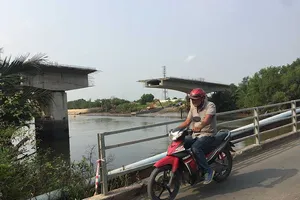  ‘Đoạn trường’ xây cầu, kè Phước Lộc