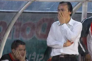 Hủy cuộc gặp giữa bầu Đức, bầu Thắng và bầu Tú