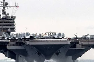 Mỹ điều thêm tàu chiến hạng nặng gần Syria