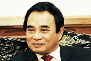 Các sai phạm của ông Văn Hữu Chiến