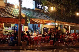 Có một Sài Gòn chẳng chịu ngủ về đêm