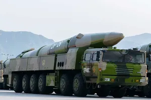 Trung Quốc công bố thêm tên lửa có thể bắn tới Guam