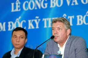 Sắp hết hợp đồng, ông Gede ‘ra giá’ với VFF