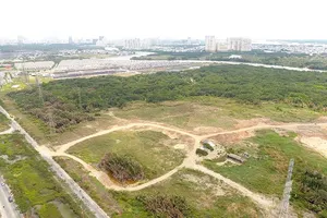 Nhìn lại vụ Tân Thuận chuyển nhượng 32 ha đất Phước Kiển