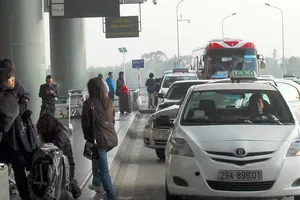 Quy định ‘mặc đồng phục’ cho taxi bị phản ứng