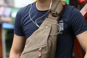 Nên đeo ba lô phía trước ở chốn đông người!