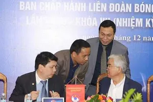 Không lo tính mạng lại lo truy ai tung băng ghi âm