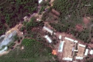 Chứng cứ còn đó dù Triều Tiên đánh sập bãi thử