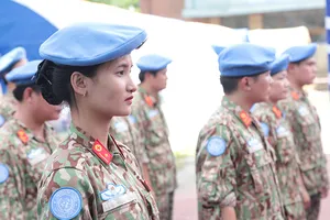 Bóng hồng quân y Việt trước ngày sang châu Phi