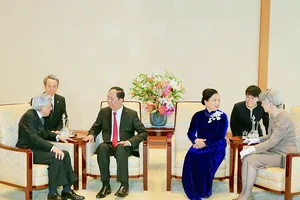 Chủ tịch nước hội kiến nhà vua Nhật