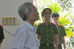 Bị cáo Nguyễn Khắc Thủy phải chịu 3 năm tù