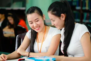 ‘Rất khó để tăng học phí như Bộ trưởng Nhạ muốn!’