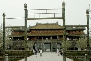 Phế tích cố đô Huế được cấp cứu kịp thời