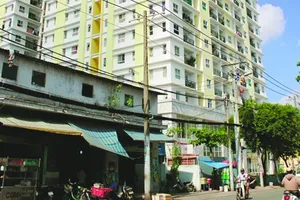 Chung cư tăng căn hộ, cư dân đòi kiện