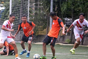 Các báo hướng về cố phóng viên Hải Đường