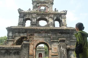 Ba vị vua đến chết vẫn long đong