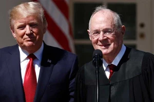 Cuộc đua vào ghế thẩm phán tối cao Mỹ bắt đầu