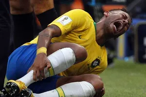 Neymar chê Quả bóng vàng, thích Quả cầu vàng