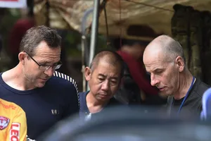 Đội bóng nhí có thể phải lặn ra trước khi mưa ngập thêm