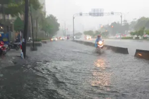 Bất đồng về nguyên nhân vụ ‘có bơm khủng vẫn ngập đường’