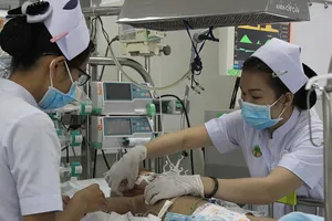 Coi chừng tai nạn khi bỏ lơ trẻ đang chơi