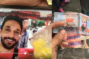 Xác minh vụ khách Tây đi xích lô bị thối tiền... âm phủ