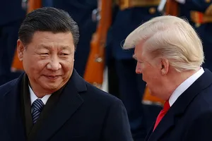 Mỹ-Trung đối đầu: Ai hưởng lợi?
