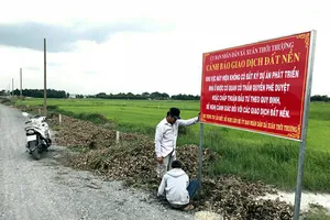 Hóc Môn: Mua đất coi chừng ăn ‘bánh vẽ’