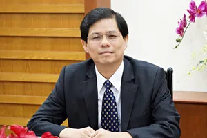 Kiểm tra việc giao đất đẹp Nha Trang cho cán bộ lãnh đạo