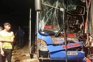 Vụ tai nạn 13 người chết: Tài xế chạy nhiều giờ liền